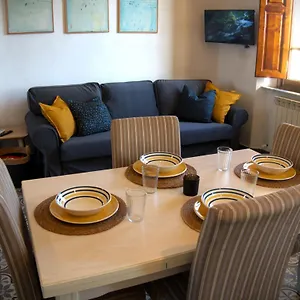  Appartamento Via Grandi - Free Gated Parking - 5 Minutes From Center